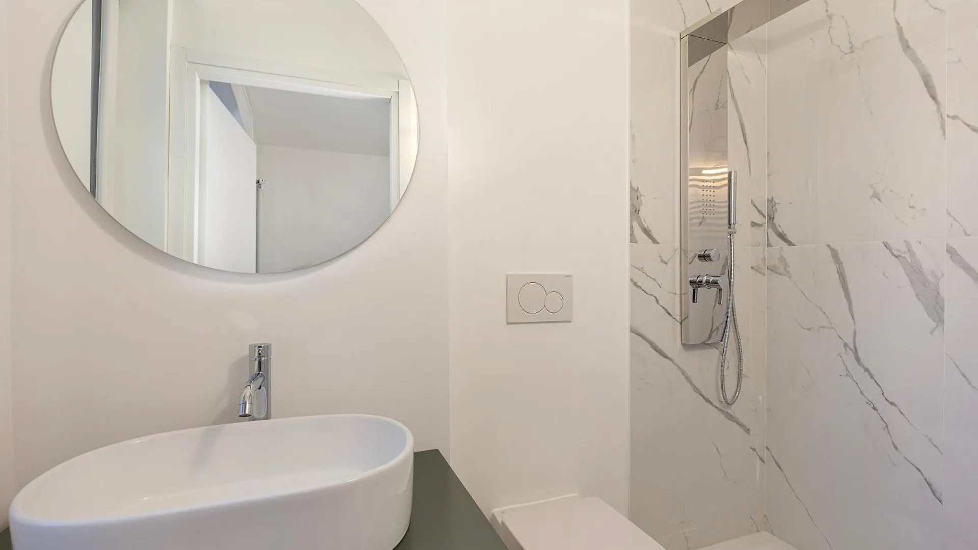 Sansiro Luxury-10M Stadium Apartment Milan