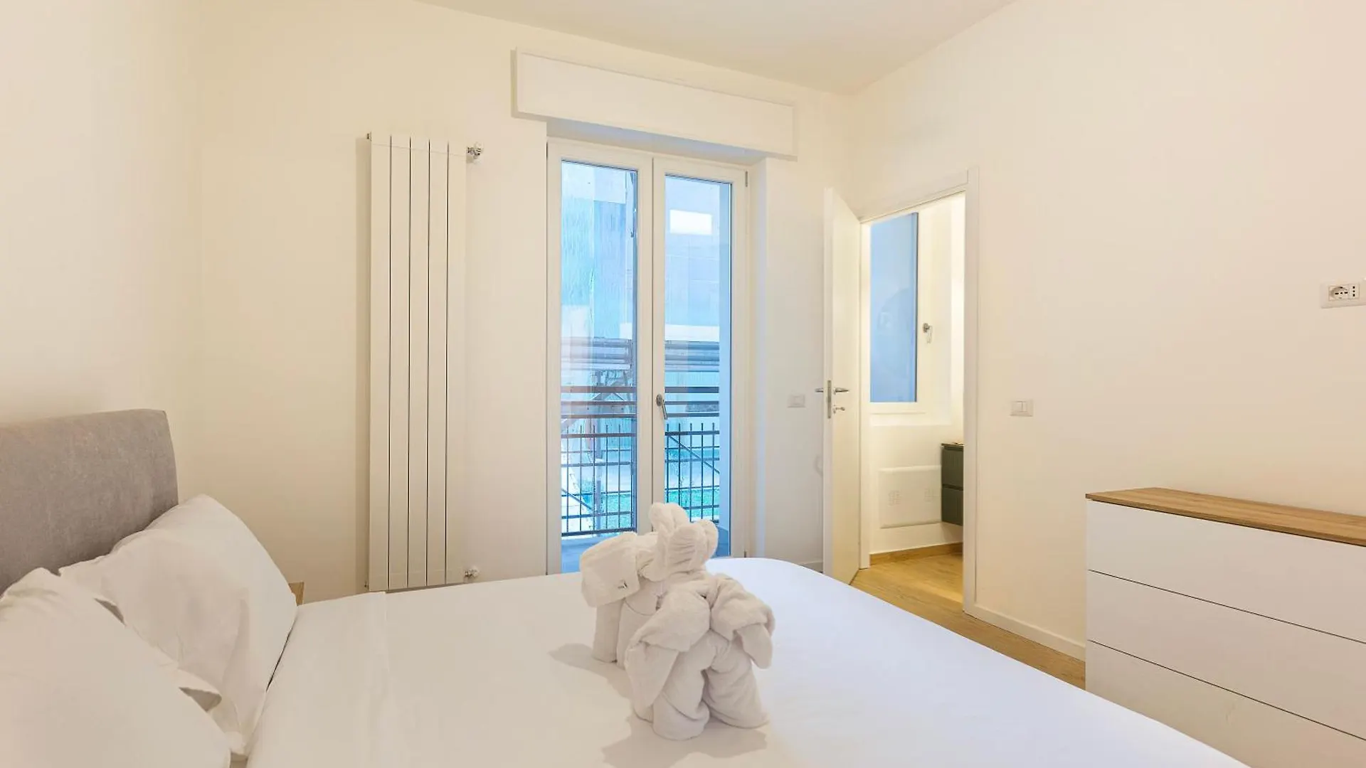 Sansiro Luxury-10M Stadium Apartment Milan 0*,